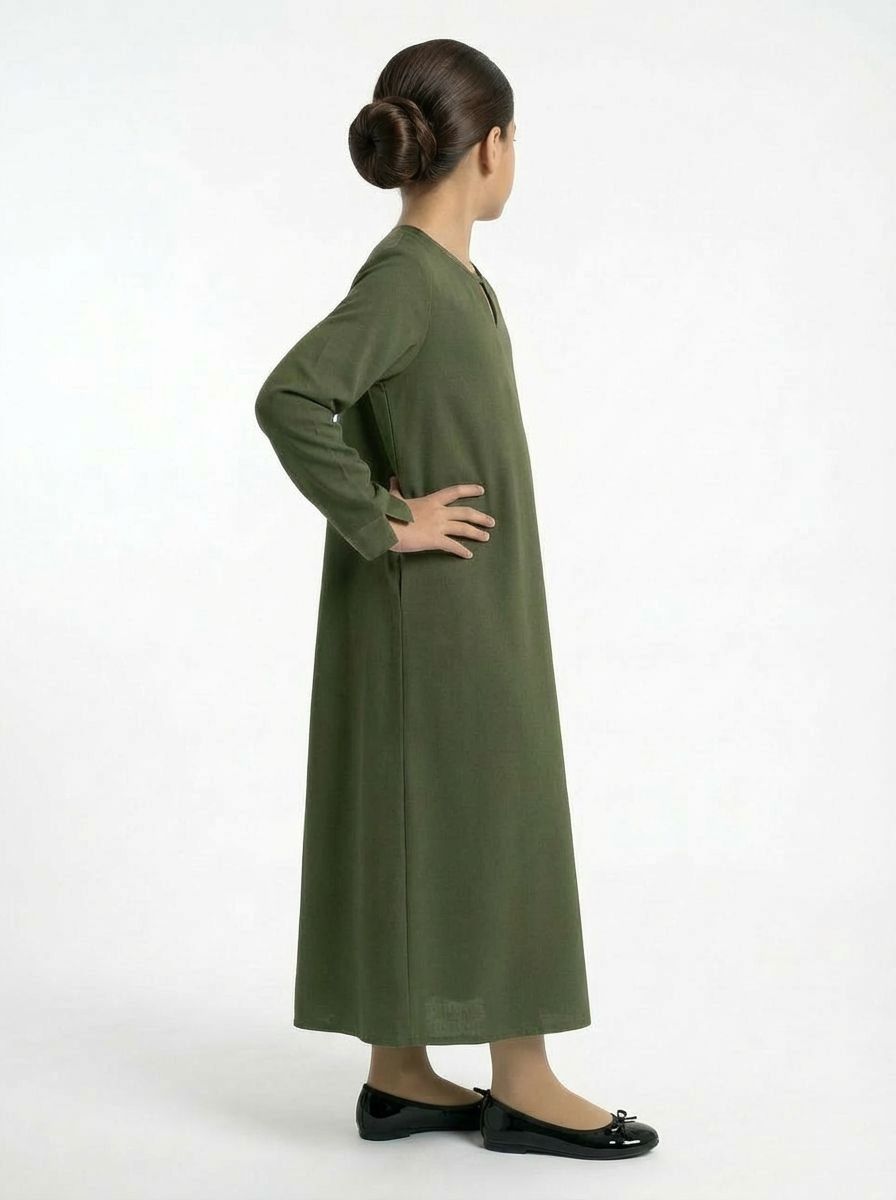 Abaya Kaki Ado - Profil