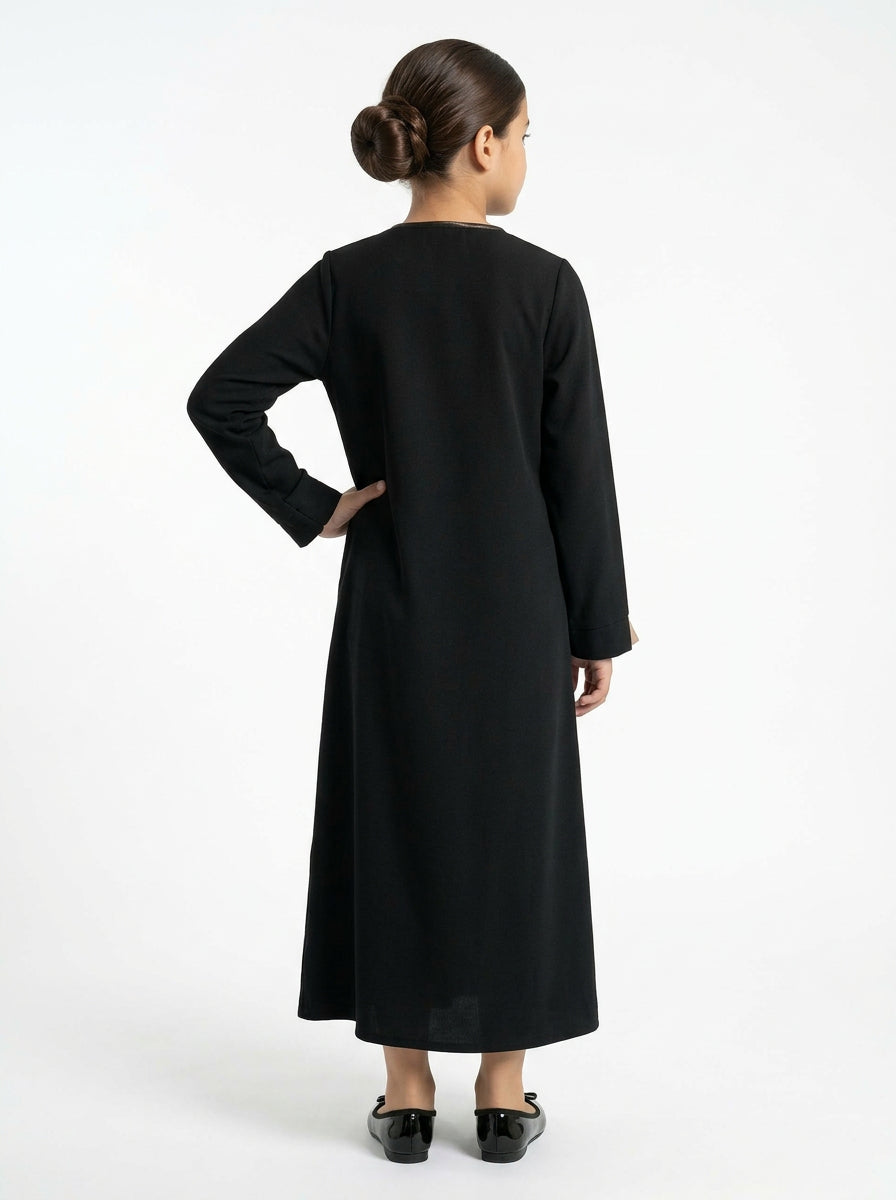 Abaya Noire Ado - Face